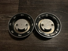 Load image into Gallery viewer, Work Emotion Ewing Center Cap Pair