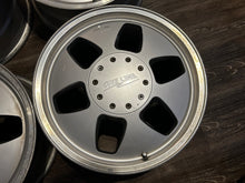 Load image into Gallery viewer, Kosei OneLine 17” Wheel Set