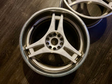 Load image into Gallery viewer, Trial Zelda Magnum 18” Wheel Pair