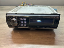 Load image into Gallery viewer, Alpine CDA-9885Ji Single Din Radio W/ Bluetooth