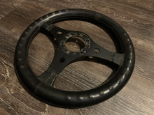 Load image into Gallery viewer, Raid 320mm Black Leather Wheel
