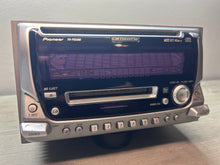 Load image into Gallery viewer, Pioneer Carrozzeria FH-P55MD Double Din Radio W/ Bluetooth

