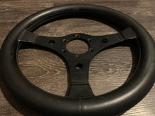 Load image into Gallery viewer, Raid 320mm Black Leather Wheel
