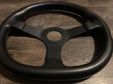 Load image into Gallery viewer, Luciano Maestri Brio 345mm D-Shape Black Leather Wheel
