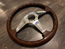 Load image into Gallery viewer, Momo Certo Teardrop 365mm Wood Wheel
