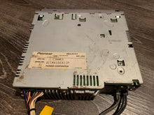 Load image into Gallery viewer, Pioneer Carrozzeria DEH-P777 Single Din Radio

