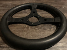 Load image into Gallery viewer, Raid 320mm Black Leather Wheel
