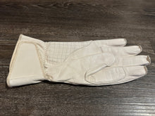 Load image into Gallery viewer, The Man Spirit Leather Driving Gloves
