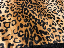 Load image into Gallery viewer, Leopard Faux Fur With Black Tassel
