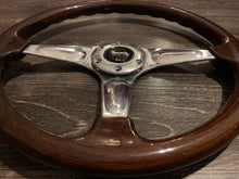 Load image into Gallery viewer, Momo Certo Teardrop 365mm Wood Wheel
