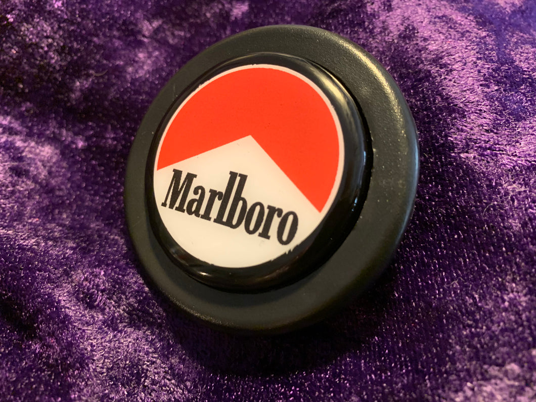 Handmade Marlboro Reds Horn Button