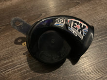 Load image into Gallery viewer, Bomex Japan Horn Set
