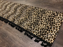 Load image into Gallery viewer, Leopard Faux Fur With Black Tassel
