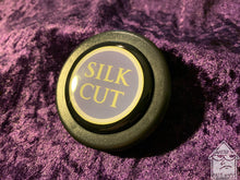Load image into Gallery viewer, Handmade Silk Cut Horn Button
