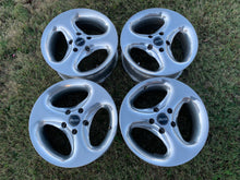 Load image into Gallery viewer, Pacer 16” Wheel Set
