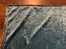 Load image into Gallery viewer, Cyan Crushed Velvet With Gold Tassel
