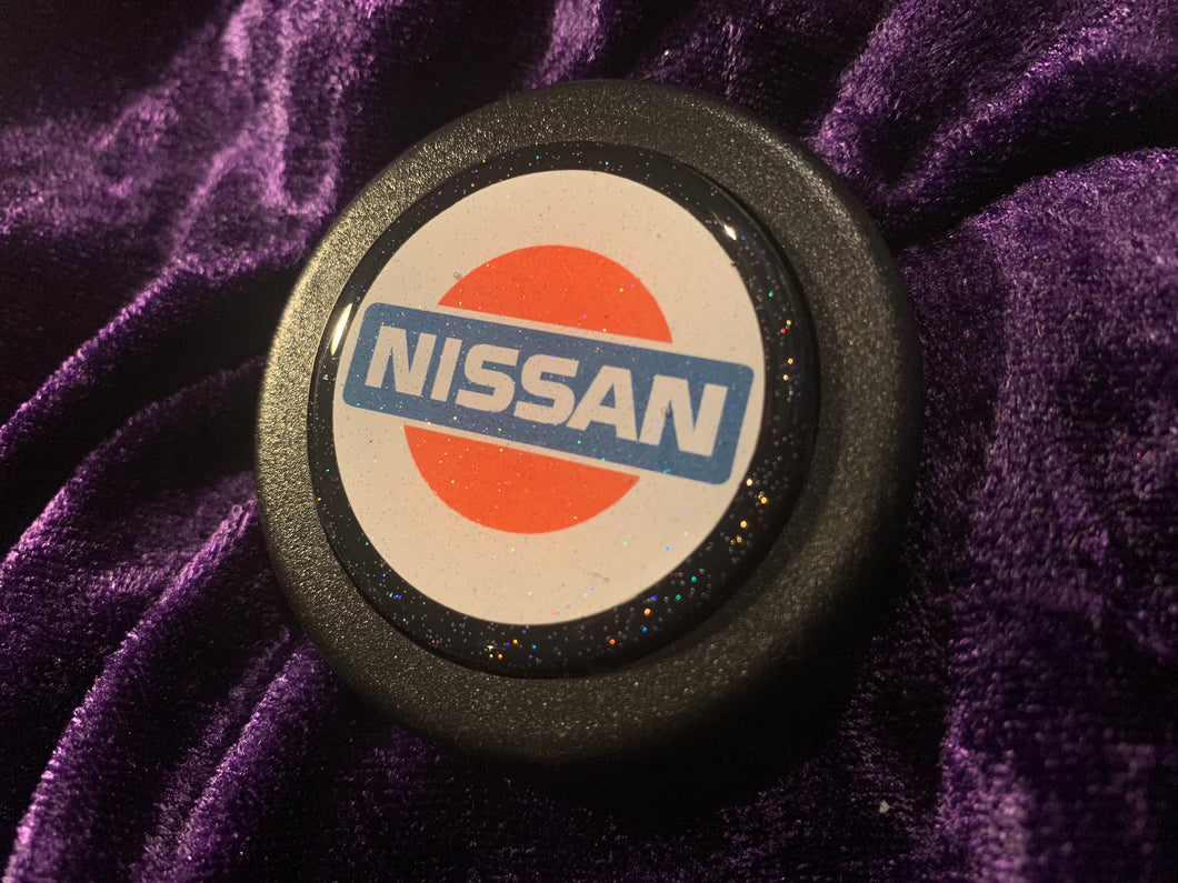 Nissan Glitter Horn Button
